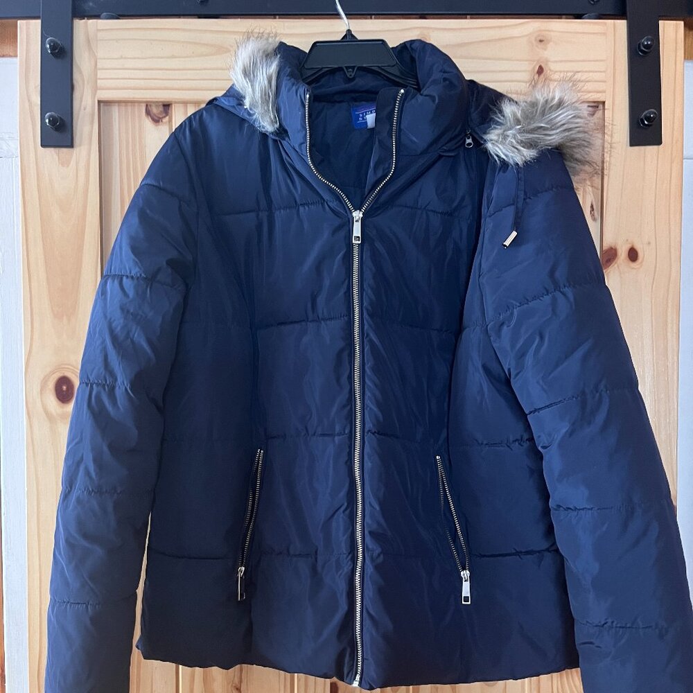 Puffy Winter Coat with removable Fur Hood